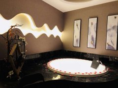 兄弟带我去体验了昆明洗浴男士会所(昆明男士SPA店)